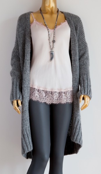 Kuscheliger Strickcardigan von V Milano